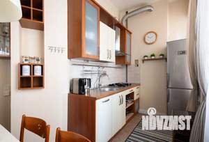 2-к квартира, посуточно, 83м2, 1/1 этаж