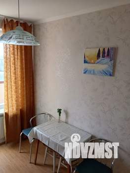 1-к квартира, посуточно, 37м2, 15/25 этаж