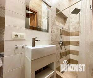 1-к квартира, посуточно, 36м2, 1/1 этаж