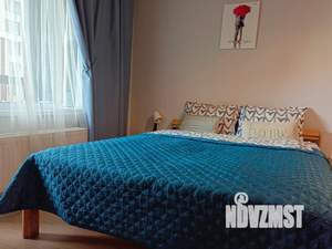 Студия квартира, посуточно, 28м2, 4/10 этаж