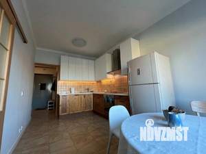 1-к квартира, посуточно, 60м2, 1/1 этаж