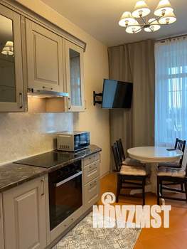 2-к квартира, посуточно, 68м2, 8/12 этаж