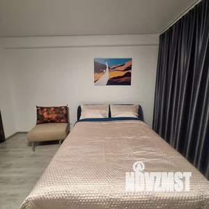 Студия квартира, посуточно, 32м2, 3/15 этаж