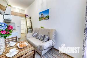 Студия квартира, посуточно, 16м2, 2/6 этаж