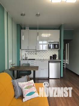 Студия квартира, посуточно, 25м2, 12/19 этаж