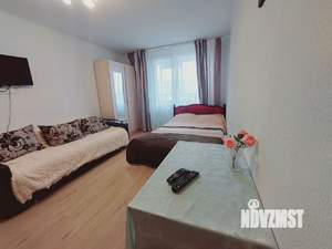 Студия квартира, посуточно, 32м2, 13/22 этаж