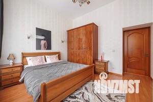 3-к квартира, посуточно, 67м2, 3/5 этаж