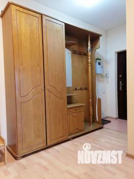 1-к квартира, посуточно, 44м2, 7/25 этаж