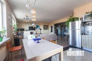 3-к квартира, на длительный срок, 138м2, 8/9 этаж