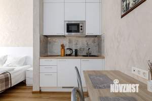 Студия квартира, посуточно, 32м2, 2/4 этаж