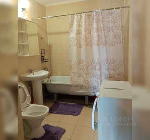 Студия квартира, на длительный срок, 40м2, 21/22 этаж