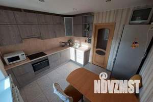 3-к квартира, посуточно, 72м2, 6/17 этаж