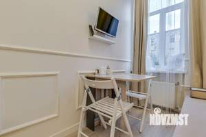 1-к квартира, посуточно, 14м2, 1/1 этаж