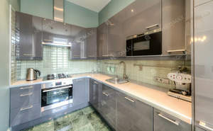 3-к квартира, на длительный срок, 135м2, 3/7 этаж