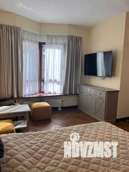 Студия квартира, посуточно, 50м2, 2/7 этаж