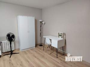 Студия квартира, посуточно, 42м2, 6/6 этаж