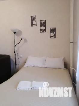 1-к квартира, посуточно, 35м2, 4/20 этаж