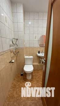 1-к квартира, посуточно, 39м2, 8/18 этаж