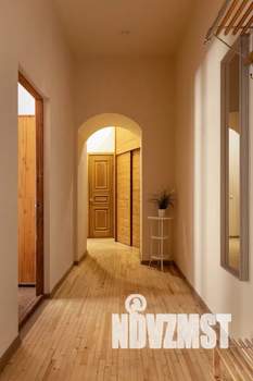 2-к квартира, посуточно, 78м2, 2/5 этаж