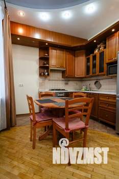 3-к квартира, посуточно, 135м2, 2/5 этаж