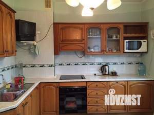 3-к квартира, на длительный срок, 98м2, 3/9 этаж