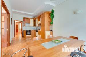 3-к квартира, на длительный срок, 122м2, 3/5 этаж