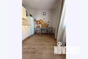 1-к квартира, посуточно, 40м2, 4/8 этаж