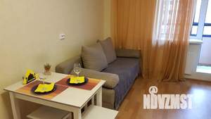 1-к квартира, посуточно, 45м2, 20/25 этаж