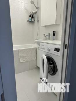 1-к квартира, посуточно, 35м2, 3/18 этаж