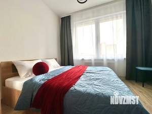 1-к квартира, посуточно, 40м2, 3/23 этаж