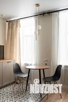 Студия квартира, посуточно, 45м2, 1/4 этаж