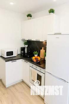 1-к квартира, посуточно, 50м2, 2/13 этаж