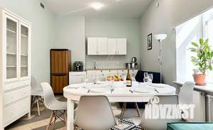 4-к квартира, на длительный срок, 220м2, 4/5 этаж