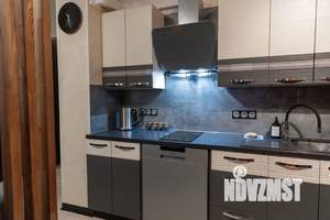 Студия квартира, посуточно, 27м2, 3/5 этаж