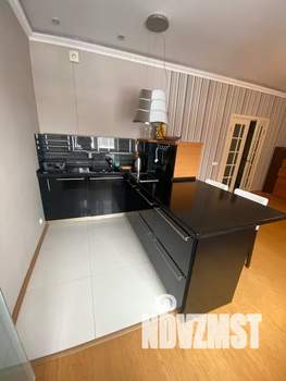 1-к квартира, посуточно, 40м2, 3/25 этаж