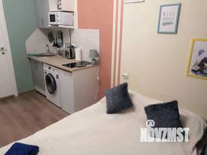 Студия квартира, посуточно, 18м2, 1/4 этаж