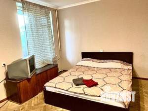 1-к квартира, посуточно, 40м2, 5/10 этаж