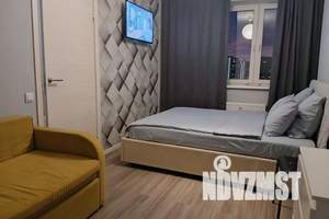 1-к квартира, посуточно, 38м2, 19/25 этаж