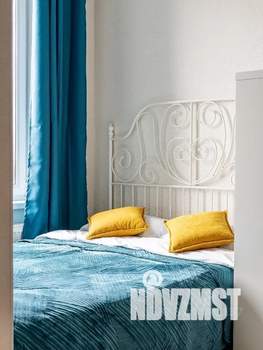 Студия квартира, посуточно, 30м2, 11/13 этаж