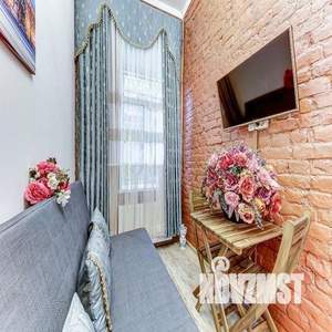 1-к квартира, посуточно, 18м2, 1/1 этаж