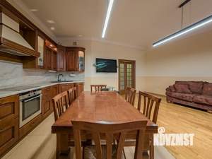 3-к квартира, на длительный срок, 130м2, 4/7 этаж