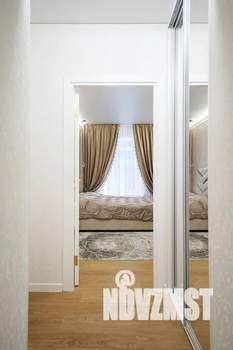 2-к квартира, посуточно, 65м2, 1/5 этаж