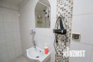 1-к квартира, посуточно, 15м2, 1/1 этаж