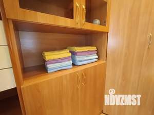 1-к квартира, посуточно, 42м2, 9/10 этаж