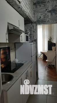 Студия квартира, посуточно, 34м2, 4/6 этаж
