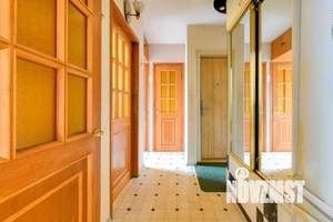 2-к квартира, посуточно, 50м2, 1/1 этаж