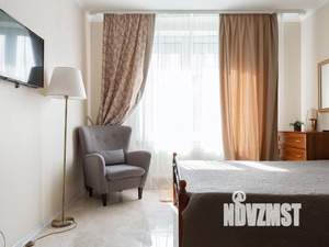 1-к квартира, посуточно, 42м2, 1/1 этаж