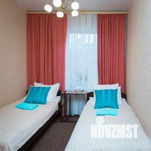 1-к квартира, посуточно, 12м2, 1/1 этаж