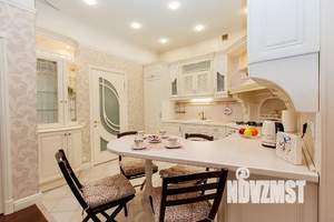 2-к квартира, посуточно, 51м2, 4/6 этаж