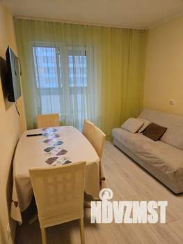 1-к квартира, посуточно, 31м2, 5/8 этаж